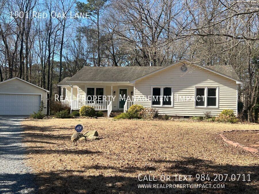 1901 Red Oak Ln - Photo 4 of 26