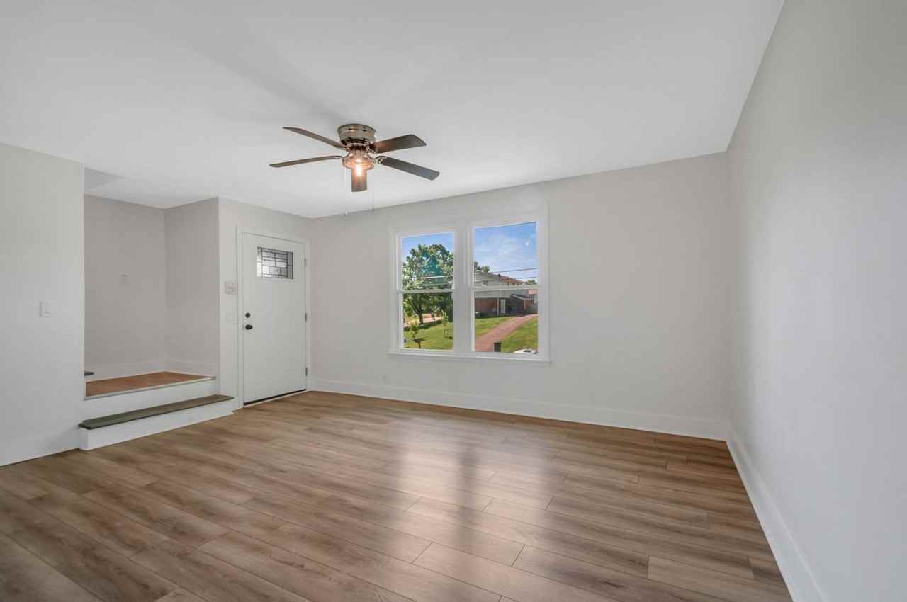 738 Mcpherson Dr - Photo 6 of 27