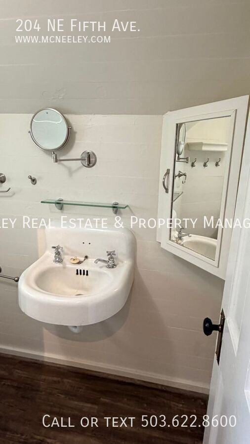 204 Ne 5th Ave - Photo 7 of 20