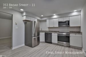 featured image of 353 Broad St #11