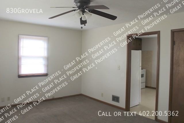 830 Groveland St - Photo 5 of 16