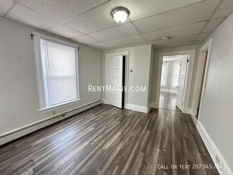 99 Sanford St #A - Photo 5 of 11