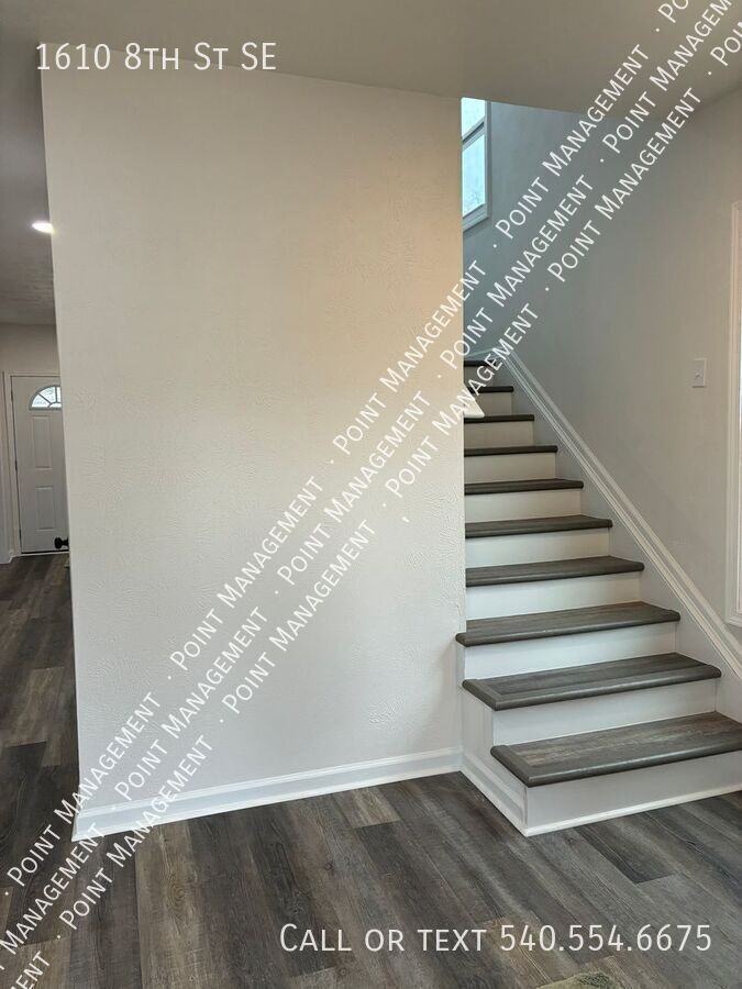 1610 8th St Se - Photo 4 of 26