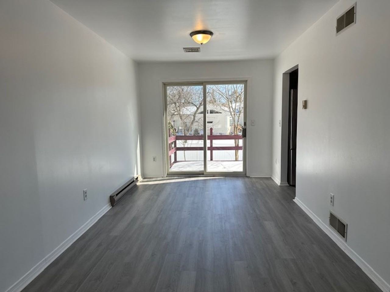 2109 Highland Ct - Photo 3 of 16