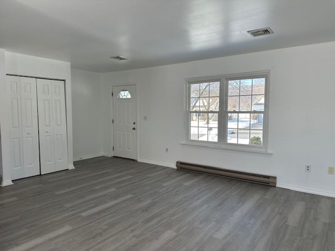 2109 Highland Ct - Photo 4 of 16