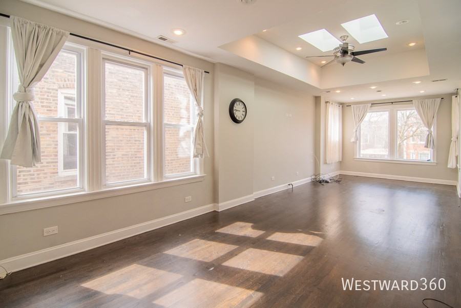 3343 N Springfield Ave #2 - Photo 3 of 15