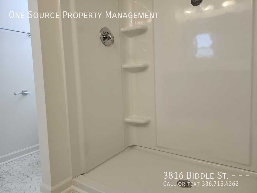 3816 Biddle St. - - Photo 7 of 15