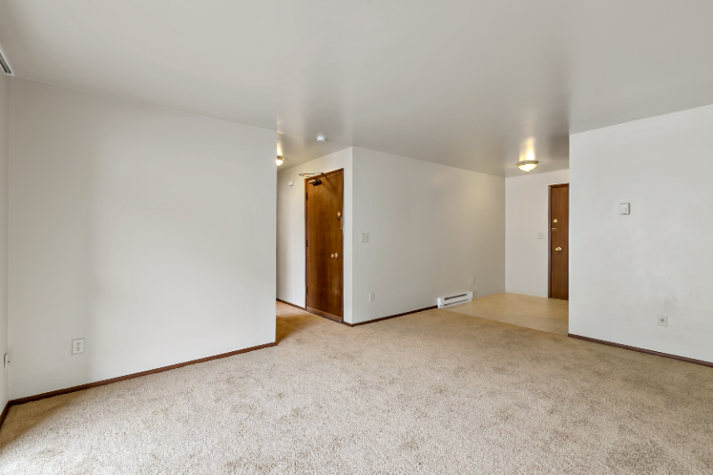 5515 15th Ave Ne #302 - Photo 7 of 21