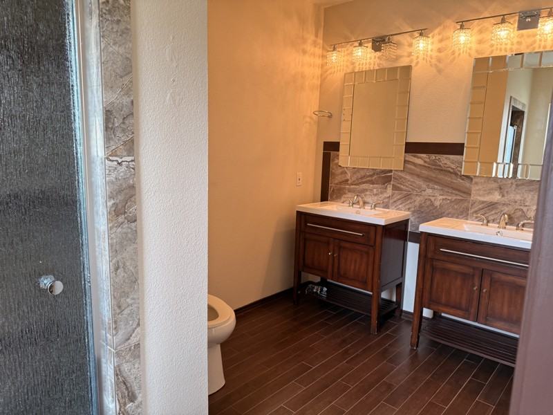 302 E Sandstone St - Photo 6 of 15