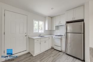 14025 Victory Blvd - Photo 1 of 1