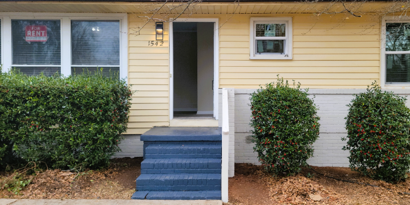 1542 E Perry St - Photo 3 of 28