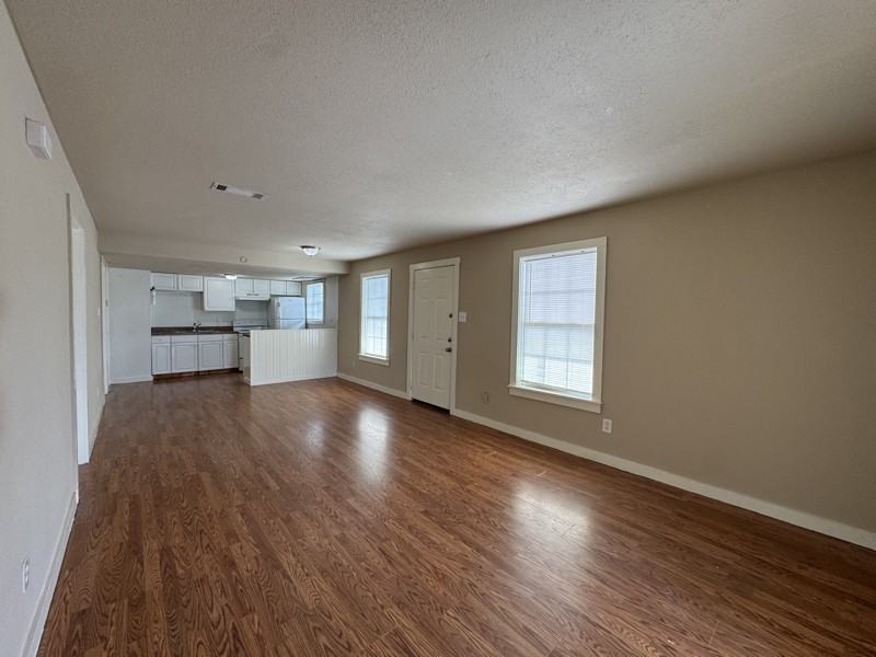 1034 W Village Ct #D - Photo 2 of 10