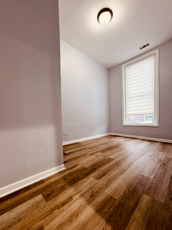 2657 W North Ave - Photo 3 of 12