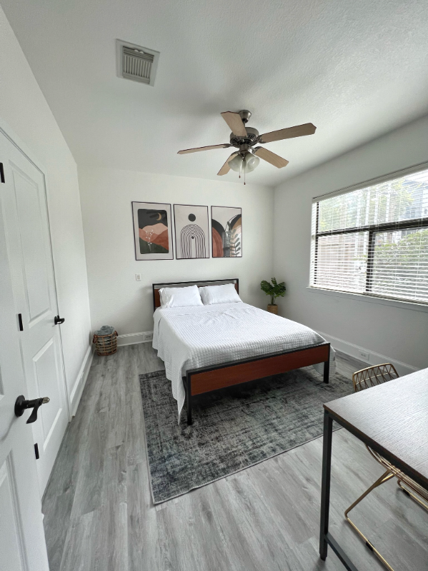 2318 Emancipation Ave - Photo 4 of 20