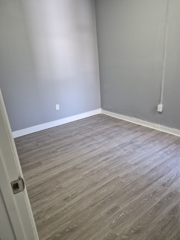 180 Walnut Ave #2 - Photo 3 of 6