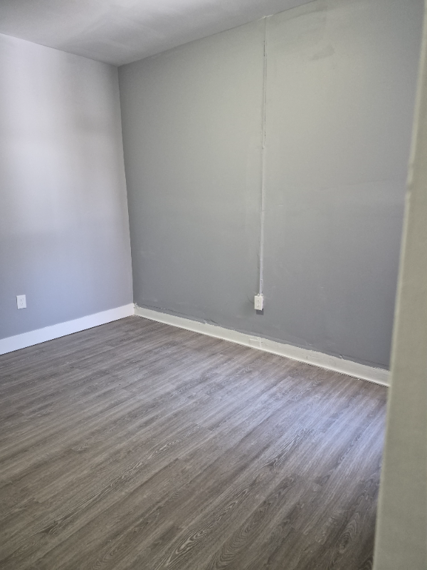 180 Walnut Ave #2 - Photo 4 of 6