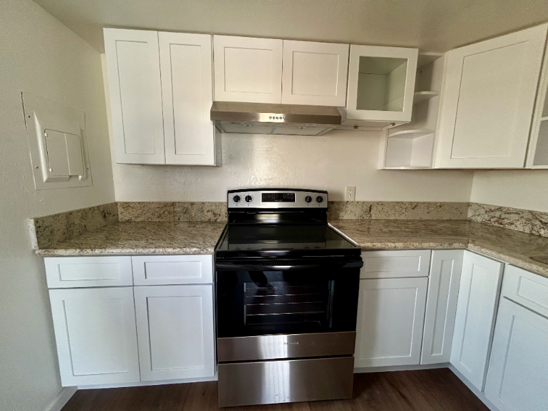 897 K St - Photo 5 of 14