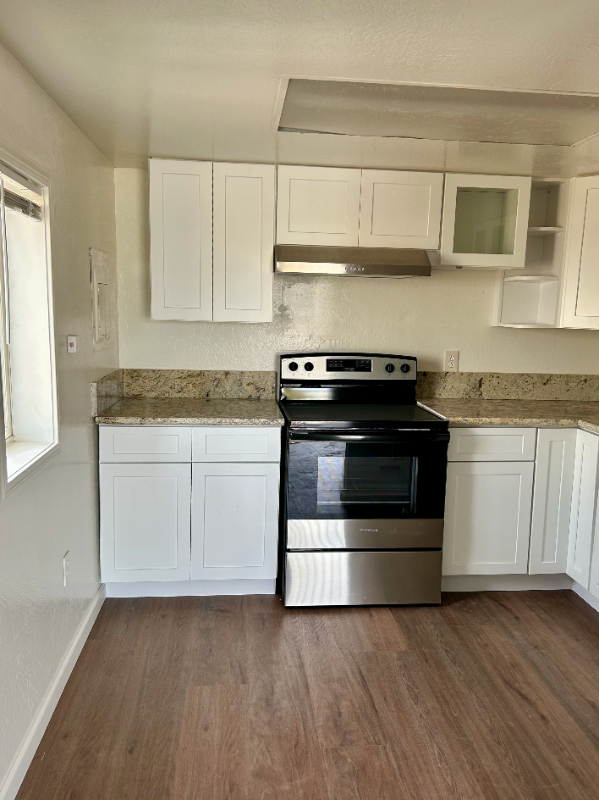 897 K St - Photo 6 of 14