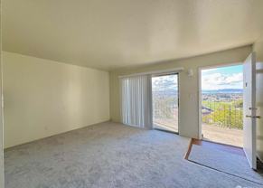 35 Alan Ct #D - Photo 1 of 1