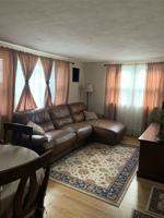 featured image of 15 Weymouth Ave