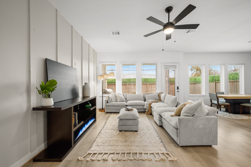 8906 Covenant Pl - Photo 6 of 16