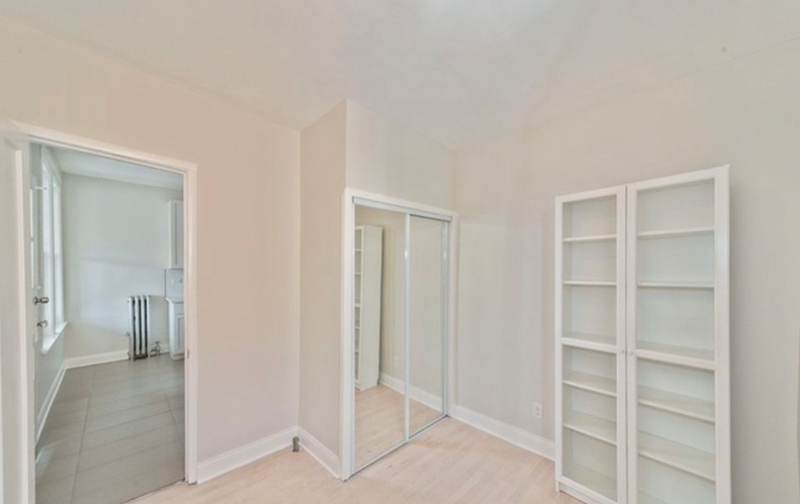 4143 N Mcvicker Ave #2 - Photo 7 of 11