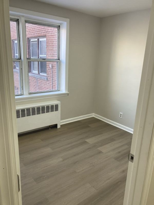 44 Irving St #1 - Photo 2 of 5