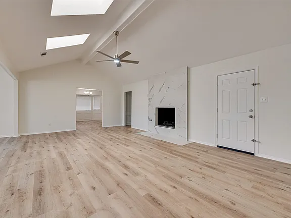 1700 Prestonwood Dr - Photo 7 of 20