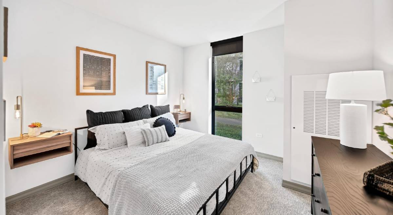 2183 N Elston Ave - Photo 6 of 15