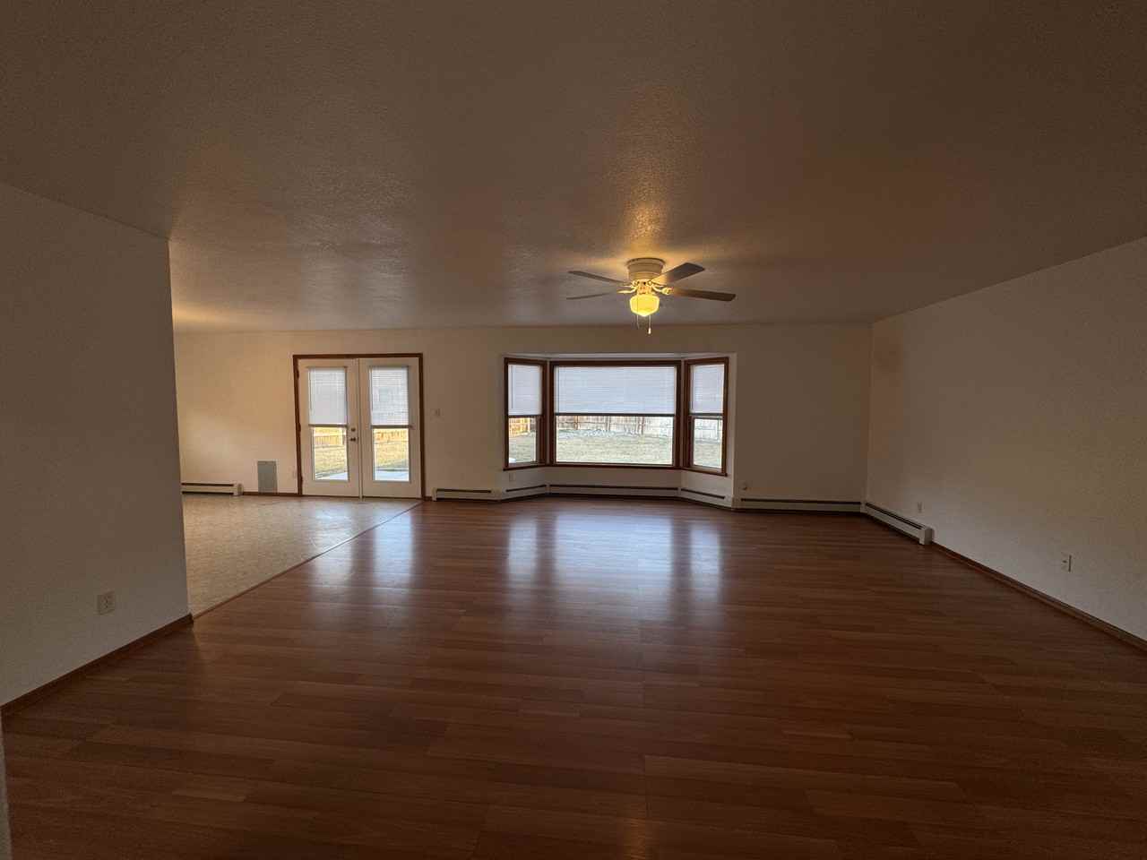 1139 Laurel Ct #NA - Photo 5 of 32