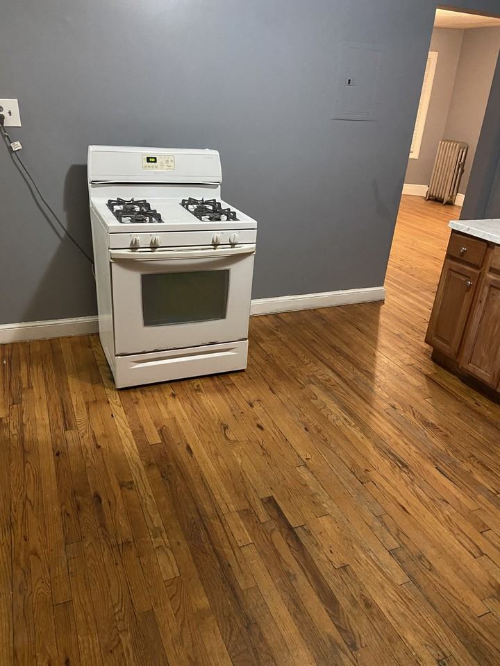 4041 Washington St #2 - Photo 3 of 6