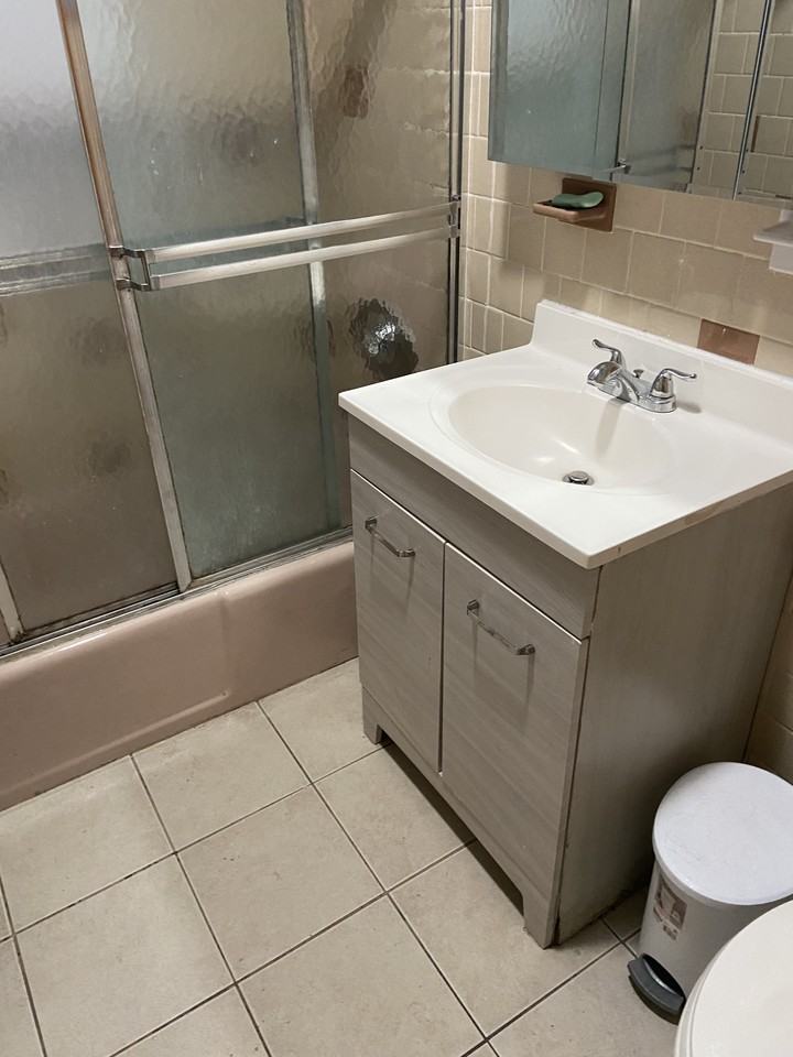 4041 Washington St #2 - Photo 6 of 6