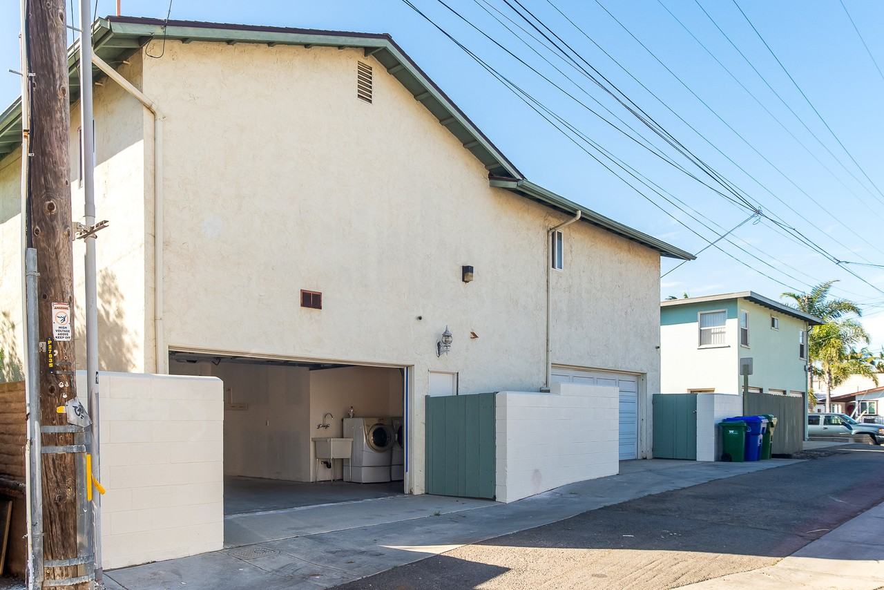 1908 Broadway #NA - Photo 2 of 28