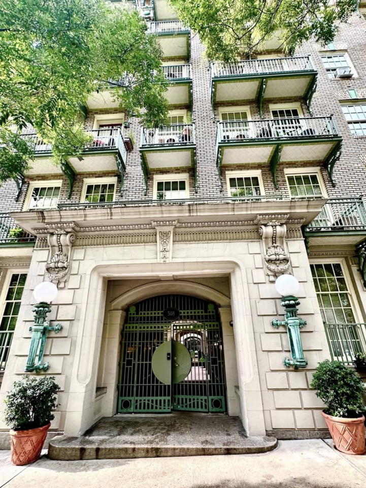 508 E 78th St #3E - Photo 7 of 13