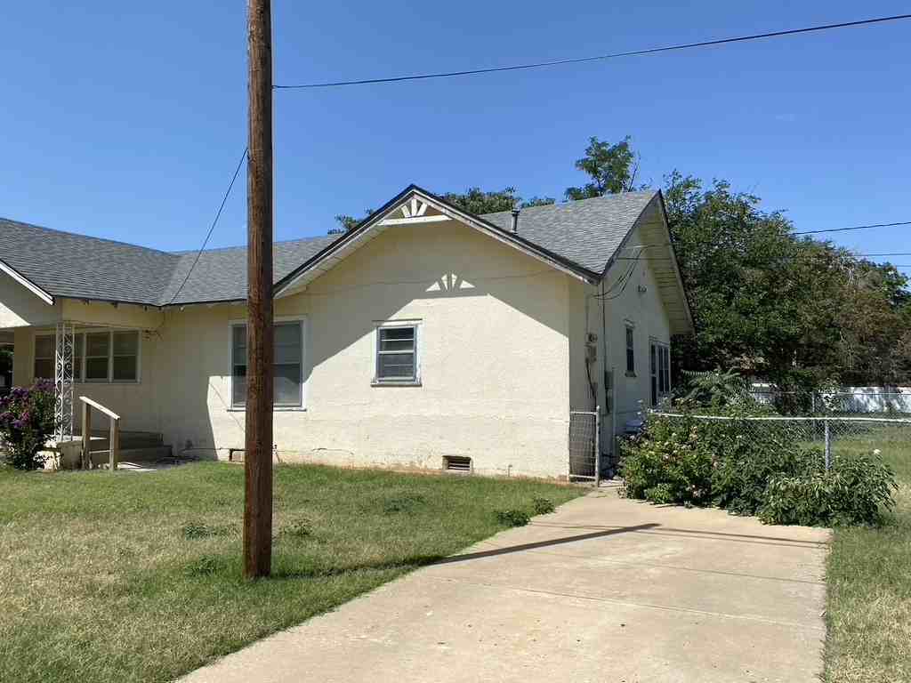 400 W Garza St #NA - Photo 3 of 20