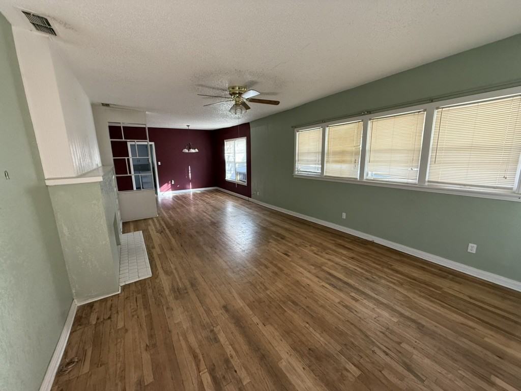 400 W Garza St #NA - Photo 6 of 20