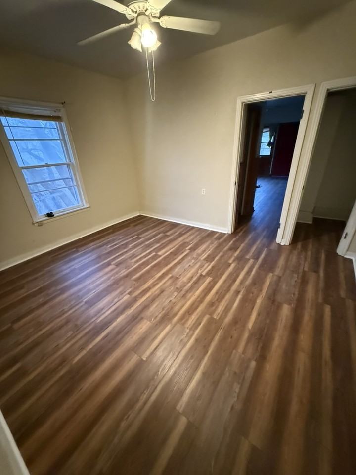 400 W Garza St #NA - Photo 7 of 20