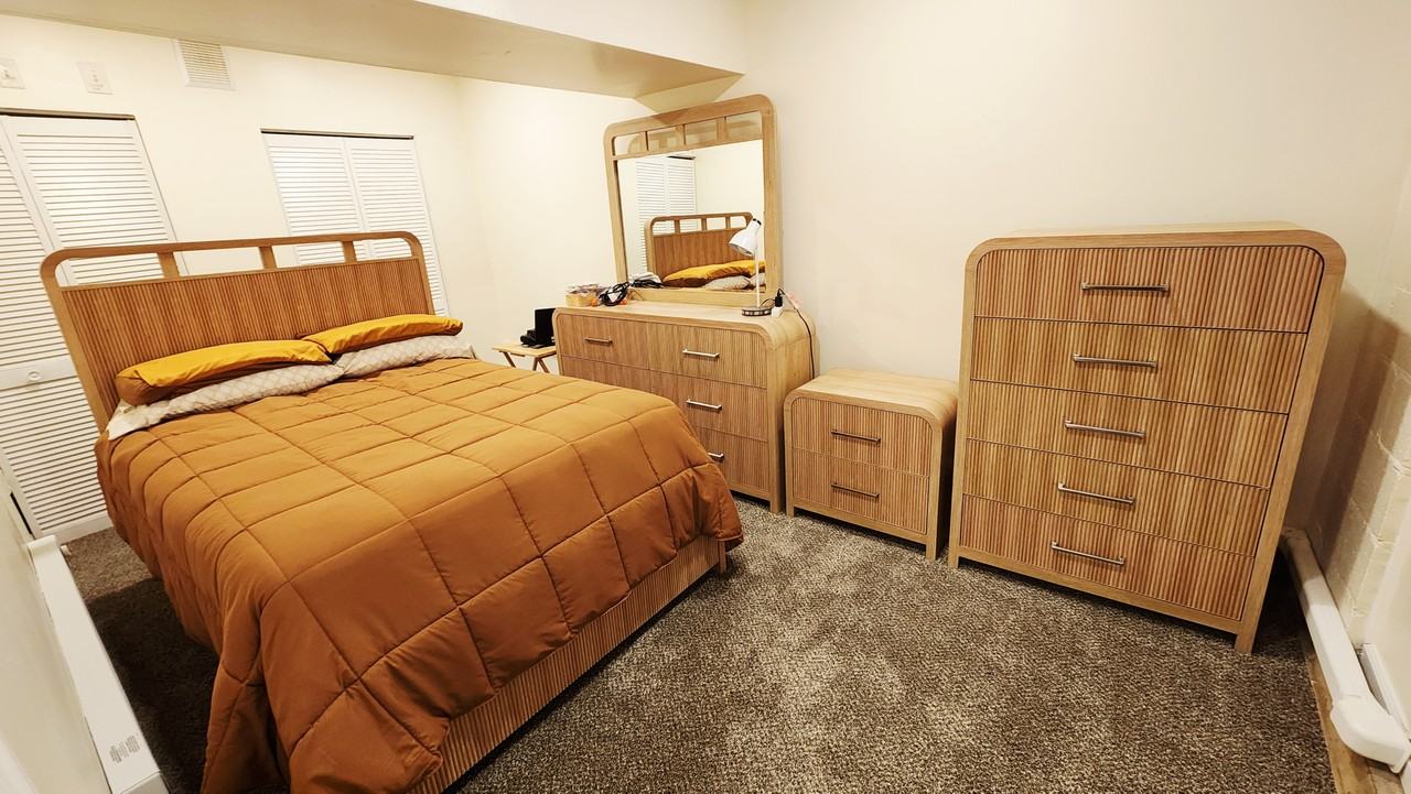 240 Clinton Pl #NA - Photo 2 of 7