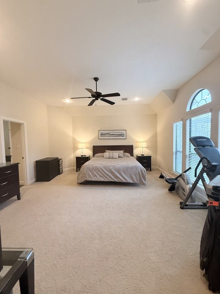 5811 Maxie St #NA - Photo 2 of 8