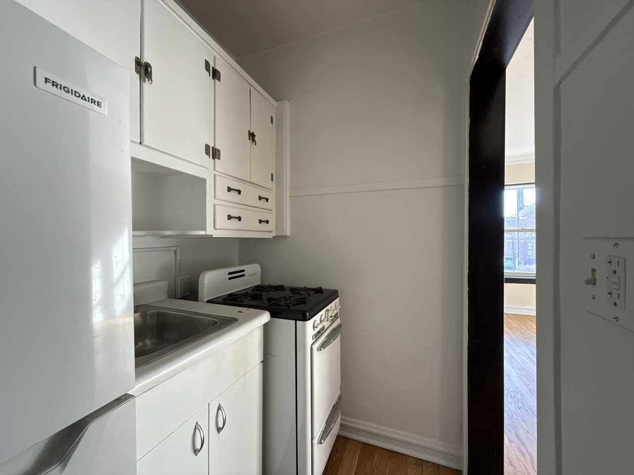 3945 N Pulaski Rd #101 - Photo 7 of 20