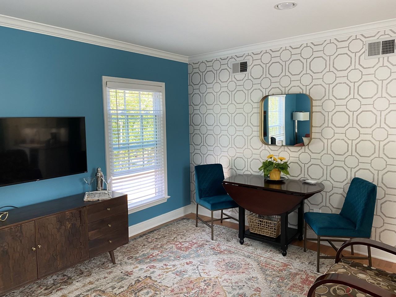 3101 Saint Charles Ave #12 - Photo 3 of 9