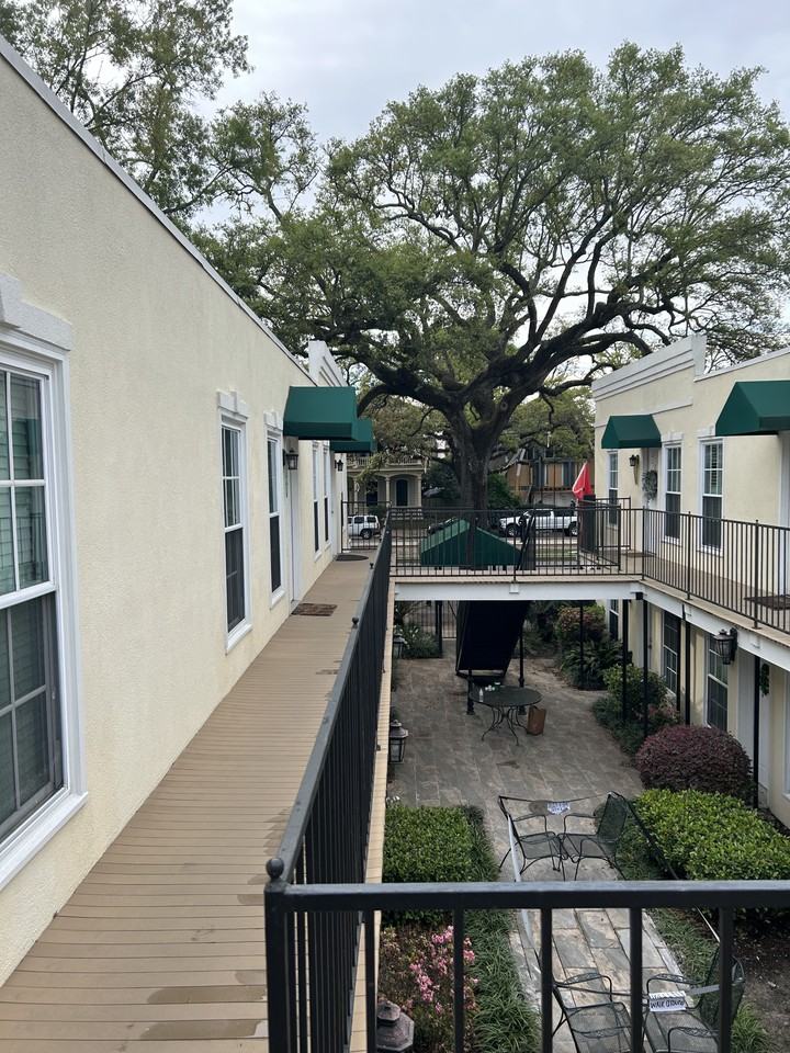 3101 Saint Charles Ave #12 - Photo 7 of 9