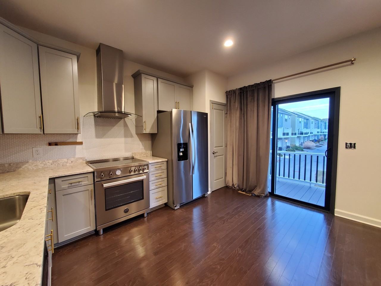 160 Hamilton Ave Nw #NA - Photo 7 of 29