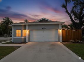 890 Nw 25th Ave #NA - Photo 1 of 1