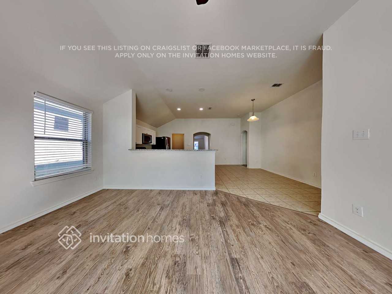 4964 Galley Cir - Photo 5 of 21