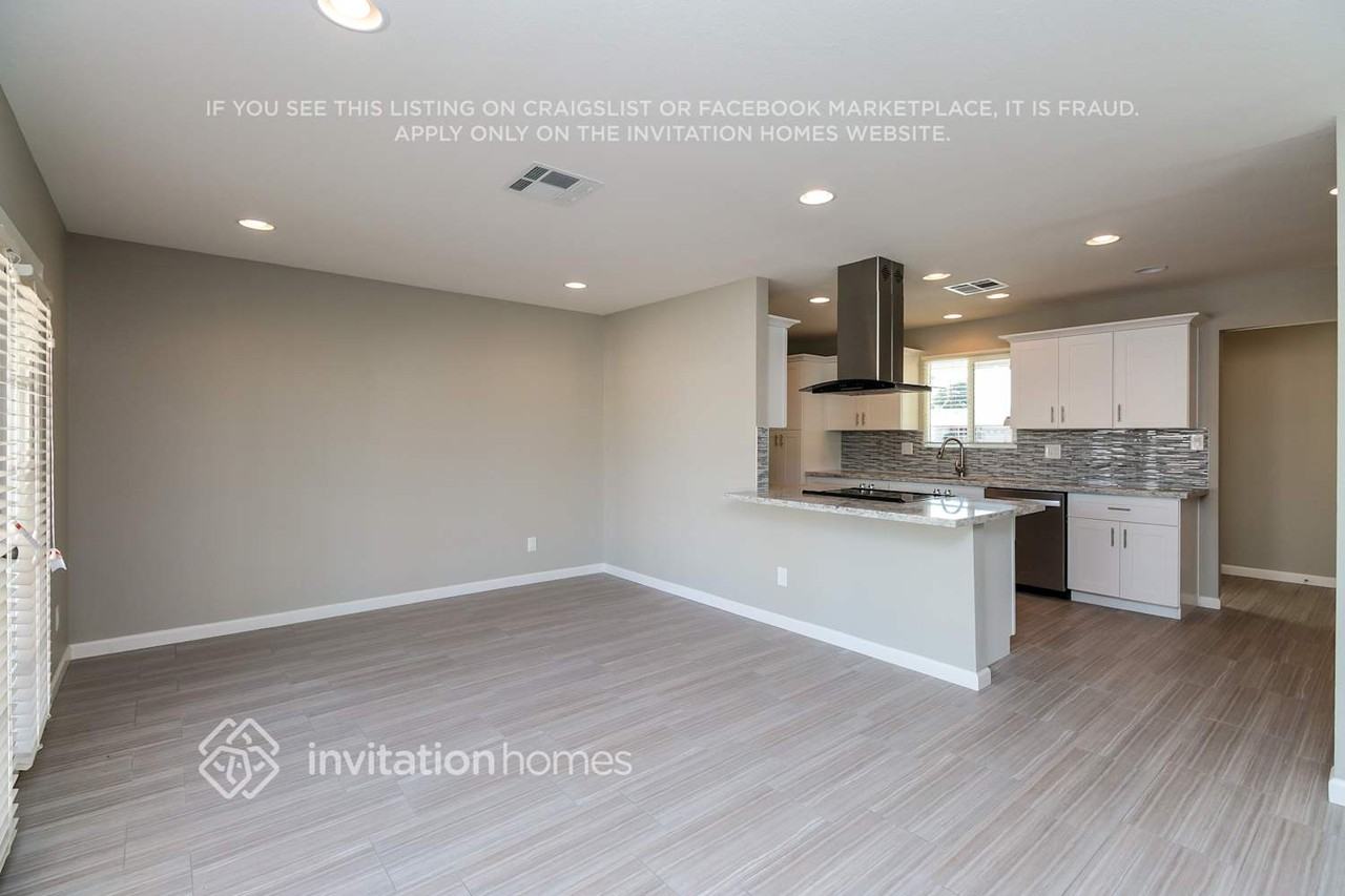 1250 E Hermosa Dr - Photo 6 of 20