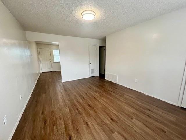 920 N Leverett Ave #821 - Photo 6 of 18