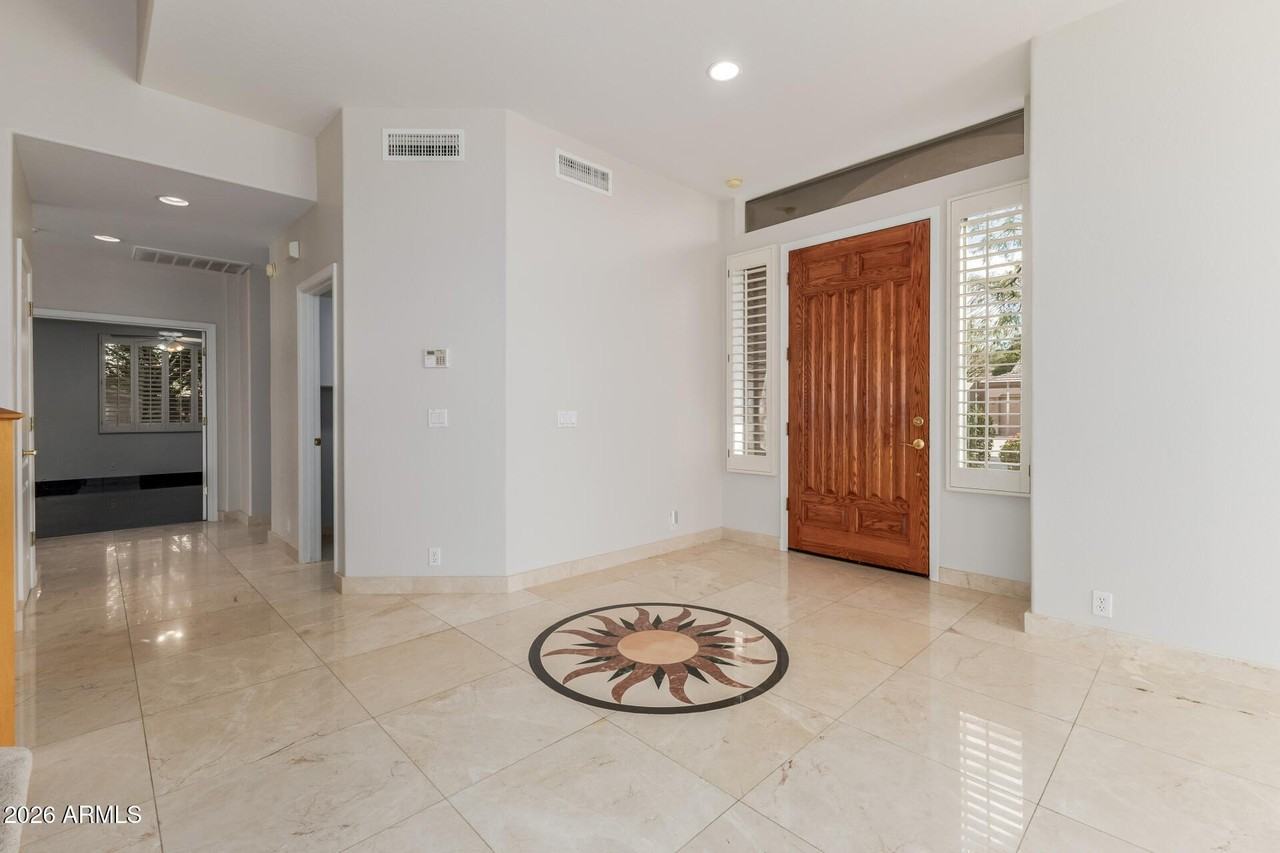 10872 E Raintree Dr - Photo 4 of 50