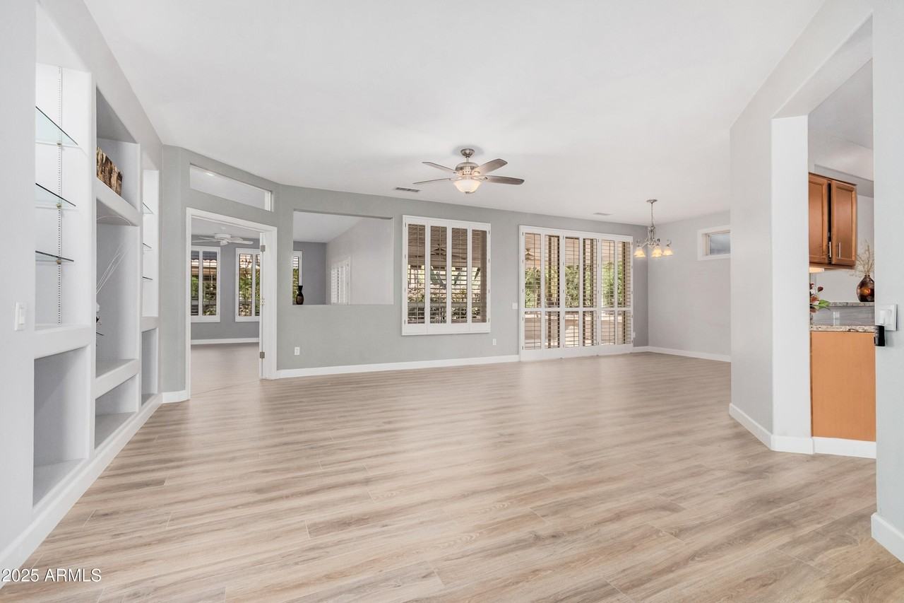 22637 N Hermosillo Dr - Photo 3 of 43