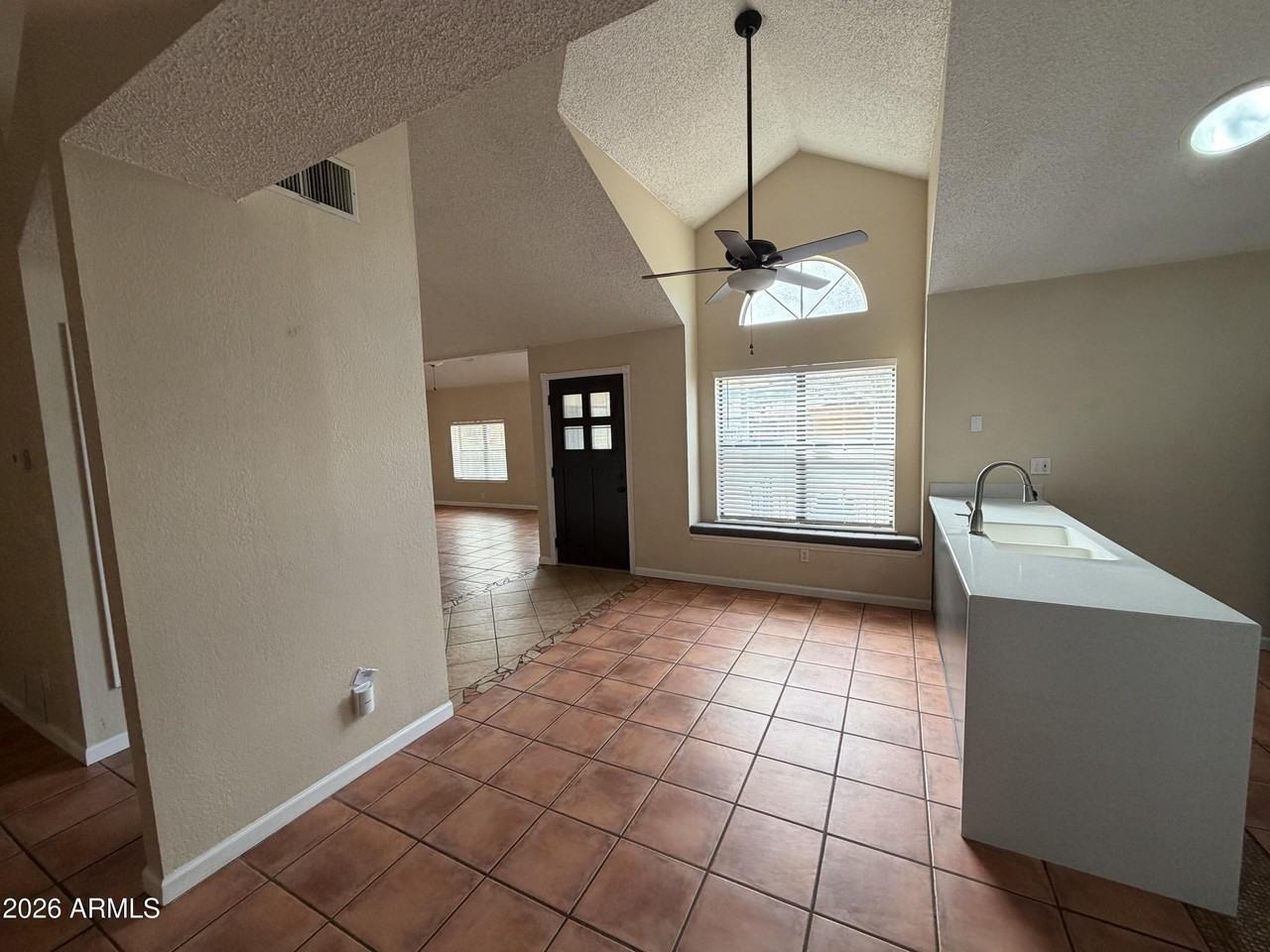 1415 Plaza Seca - Photo 2 of 17